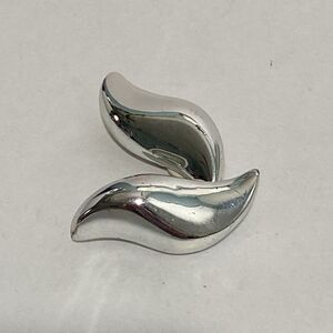 Silver Clip On Earrings Alloy Shank Button 1.5” Holiday Glam 00’s Never Worn